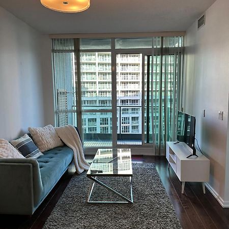 Lakeview Condo In Downtown With Free Parking. โตรอนโต ภายนอก รูปภาพ